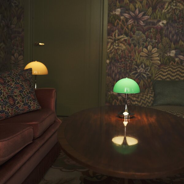 LOUIS POULSEN Přenosná lampa Panthella 250, Original Opal green