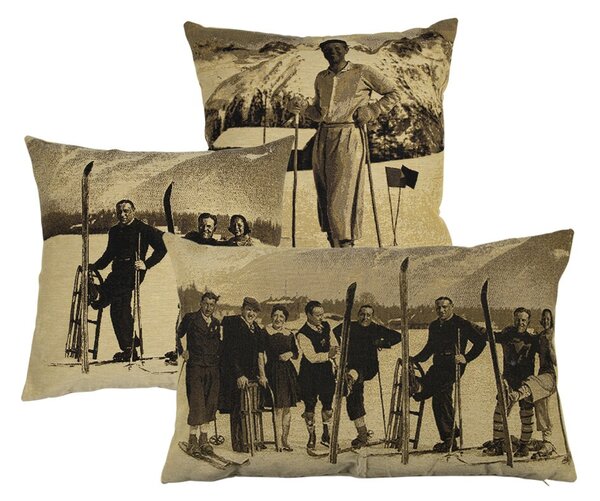 Gobelínový retro polštář s lyžaři a dobovými lyžemi Ski club - 45*15*46cm - Mars & More