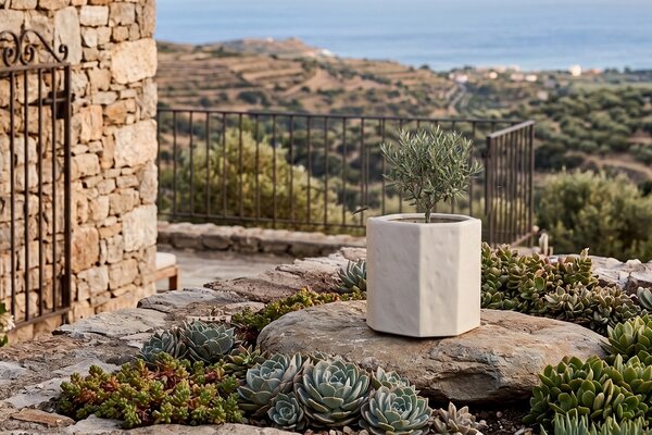Ferm Living designové zahradní květináče Staffa Planter Large