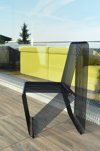 Designová židle XY černá Barva: Černá matná