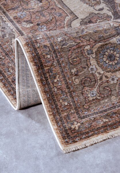 Koberec Villeroy & Boch Kollektion 1871 Renata červený / vícebarevný