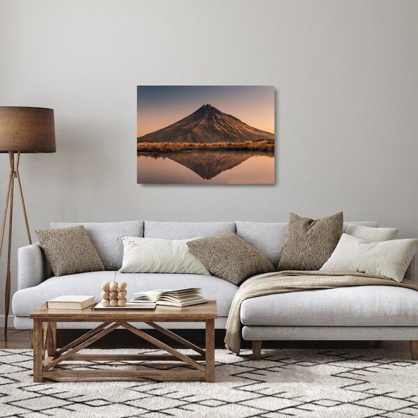 Skleněný obraz odrazu hory Taranaki, Nový Zéland (70x50 cm)