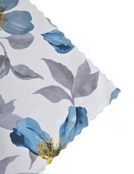 Ubrusy a běhouny SOFT 70x70 Obšitý okraj 1 cm