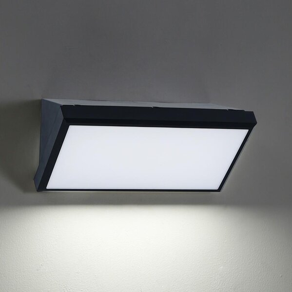 Brilagi - Venkovní nástěnné svítidlo TRIANGLE 1xE27/60W/230V černá IP65