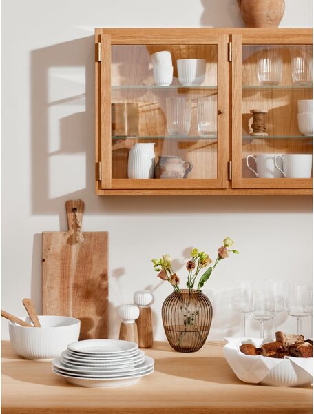Mlýnek z dubového dřeva na koření s bílým detailem z porcelánu Kähler Design Hammershoi, výška 13 cm