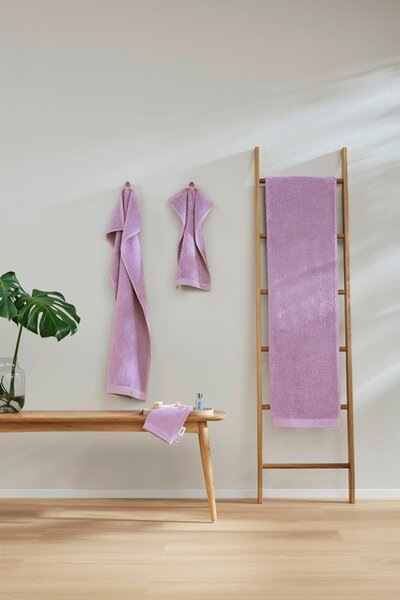 OSUŠKA DO SPRCHY, 70/140 cm, fialová S. Oliver - Osušky