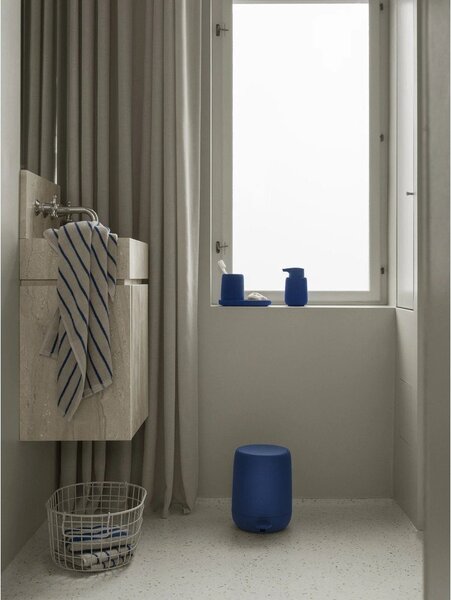 Modrý keramický dávkovač mýdla 250 ml Sono – Blomus