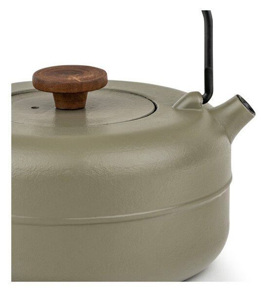 Khaki konvice na čaj z litiny se sítkem 750 ml Henan – Bredemeijer