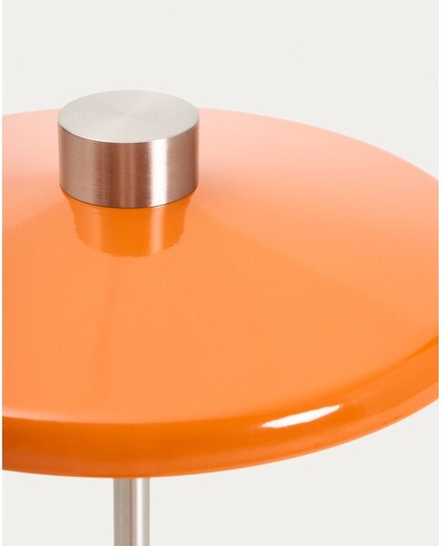 Oranžová stojací lampa s kovovým stínidlem (výška 130 cm) Nuvira – Kave Home