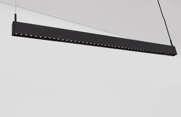 Černé kovové závěsné LED světlo Nova Luce Linear 120,7 cm