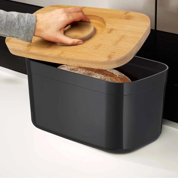 Joseph Joseph Černý plastový chlebník s prkénkem Bread Bin