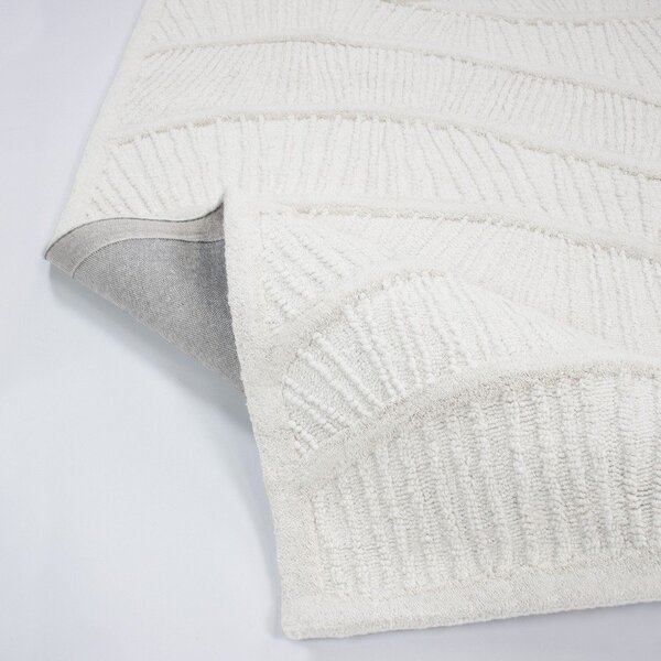 Bílý ručně tkaný koberec s příměsí vlny 140x200 cm Sculptured Wave – Flair Rugs