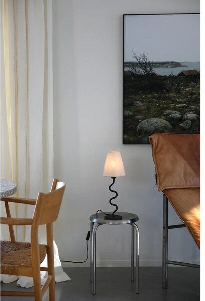 Béžová kovová stolní lampa s textilním stínidlem (výška 41 cm) Veya – Markslöjd