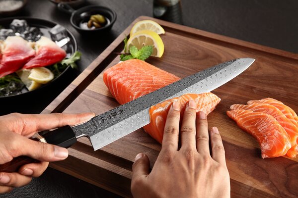 Ručně vyráběný nůž Sashimi HEZHEN F3 270mm