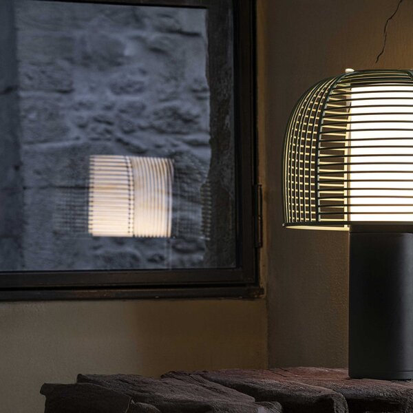 DCW éditions Yasuke LED stolní svítidlo ČernáČerná