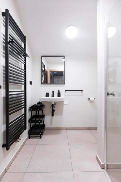 Palnas 61008356 ŠÍŘKA: 220 mm, OVLÁDÁNÍ: Zigbee, TEPLOTA LED: 3000,4000,6000 K