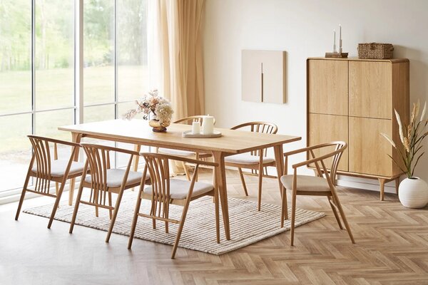 Nordic Living Dubová jídelní židle Augustin