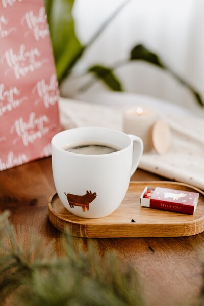 Porcelánový hrnek Zlaté prasátko 300 ml