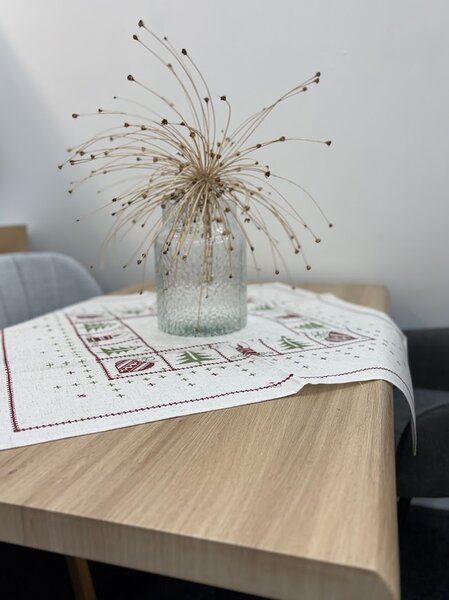 Vánoční textil na stůl - běhoun, prostírání, ubrus Design: Prostírání
