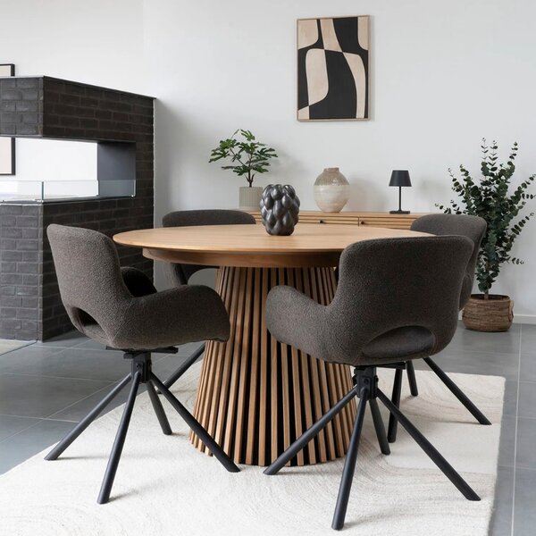 -25 % Dny MOMENTI– Nordic Living Dubový rozkládací jídelní stůl Osaika 120/240 x 120 cm