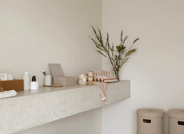 Box na kapesníky z umělé kůže Sahla – Blomus