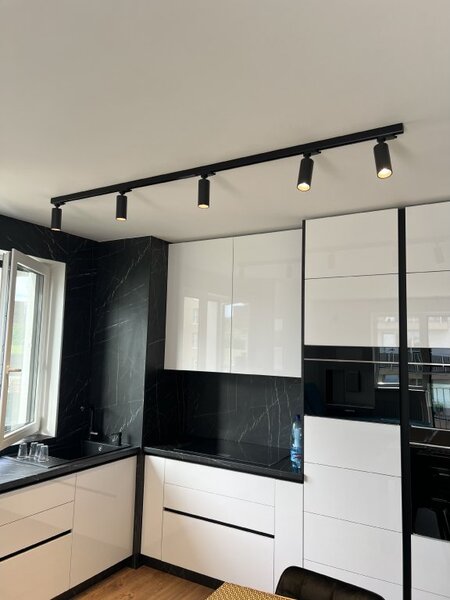 Led2 Nastavitelný kompaktní LED reflektor RENO, ø 5,8 cm, v. 13 cm Barva: Bílá