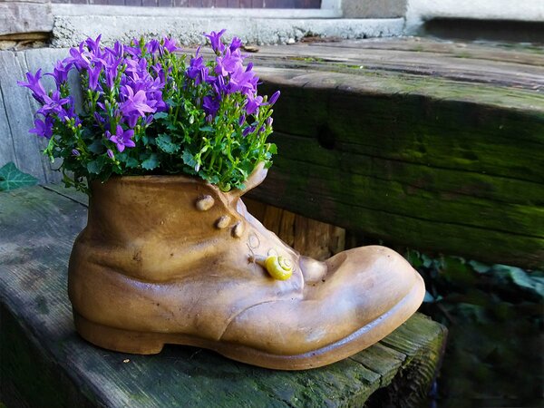 Keramický květináč - vysoká bota