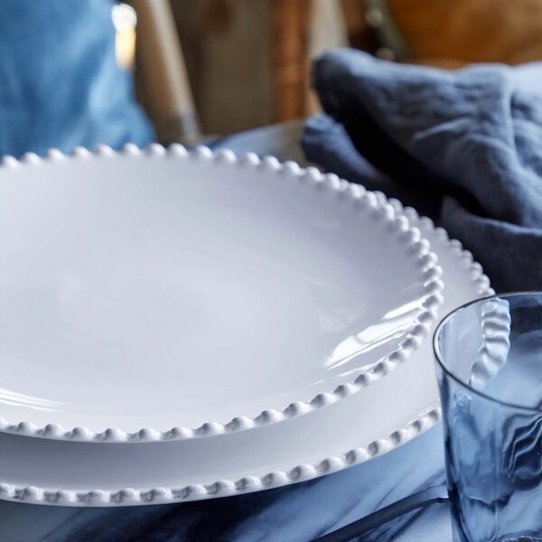 Bílý kameninový talíř Costa Nova Pearl, ⌀ 28 cm