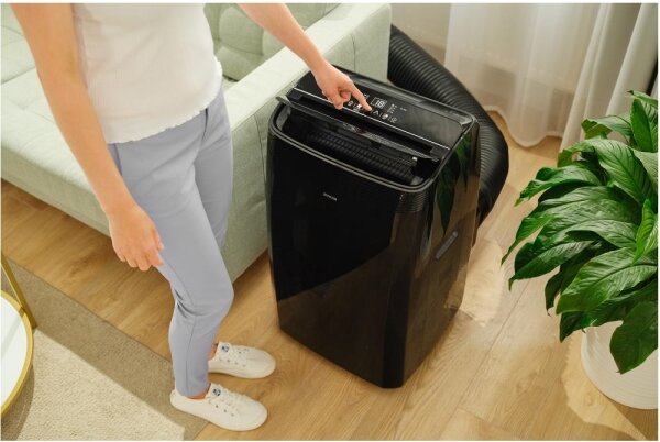 Sencor - Chytrá mobilní klimatizace 900W/230V 9000 BTU Wi-Fi černá + DO