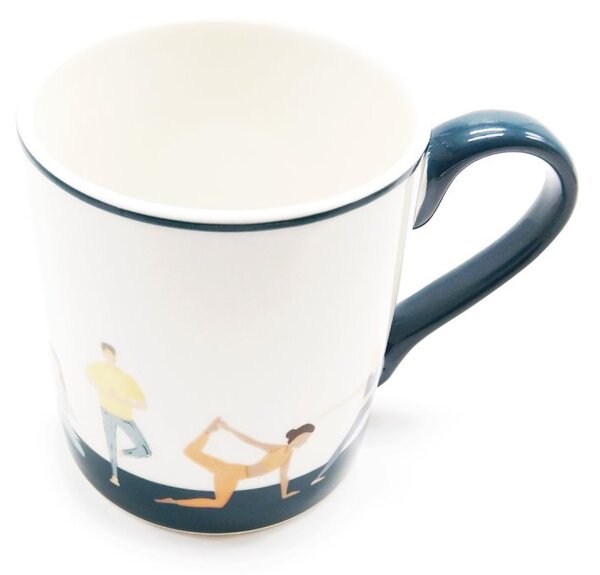 Porcelánový hrnek Jóga, 280 ml – bílý, s modrým ouškem a barevným motivem jógy