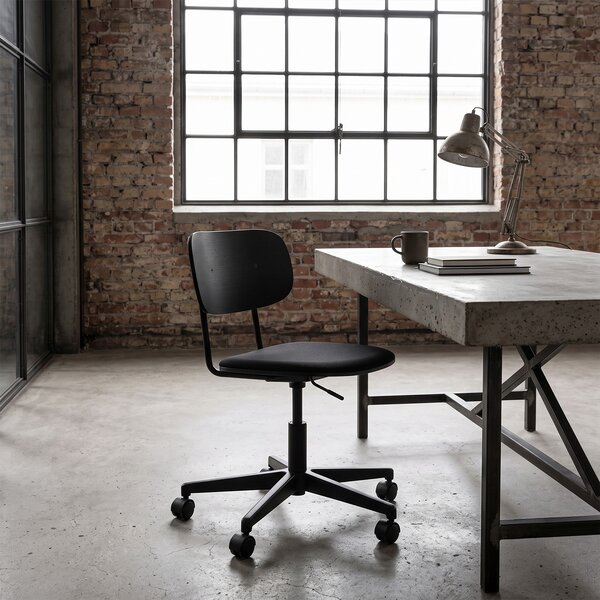 Audo Copenhagen designové židle Co Task Chair - konstrukce dub černě lakovaný, podnož černá bez čalounění