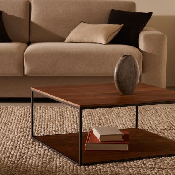 Ořechový konferenční stolek Kave Home Yoana 80 x 80 cm
