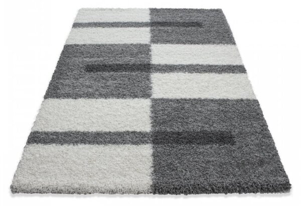 Kusový koberec Gala Shaggy 2505 light grey 140 x 200 cm 140 x 200 cm 3,76 m²