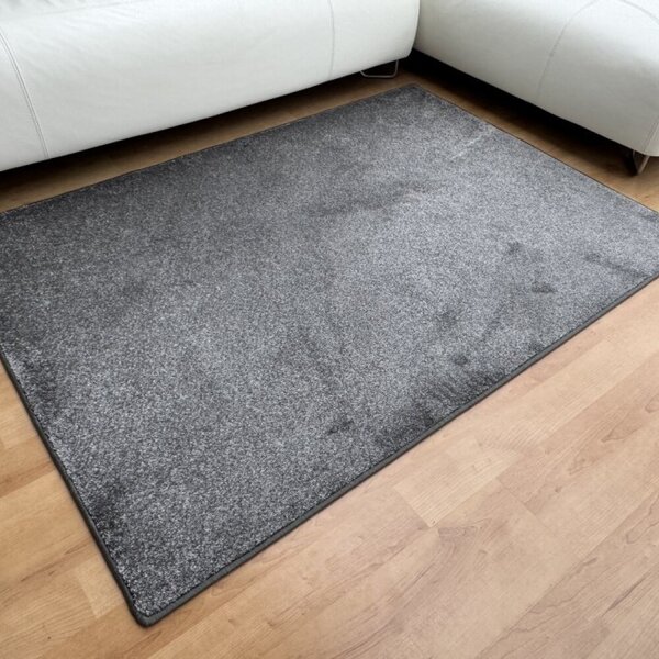 Kusový koberec Lounge antraciet 1 m2 bez obšití 1 m2 bez obšití