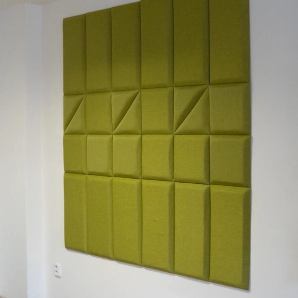 Čalouněný panel nástěnný Trojúhelník 3x30cm tmavě zelená Riwiera 38