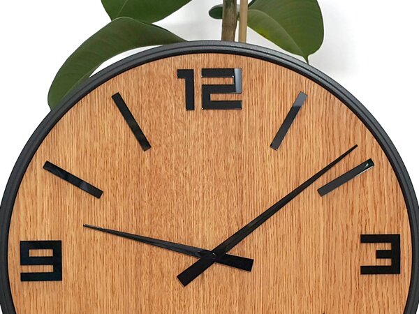 ModernClock Dřevěné nástěnné hodiny Arabik 50 cm dub přírodní/černé