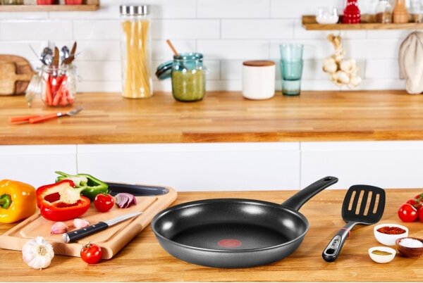 Tefal - Pánev EASY CHEF 24 cm