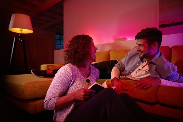 LED Stmívatelná žárovka Philips Hue White And Color Ambiance GU10/4,3W/230V