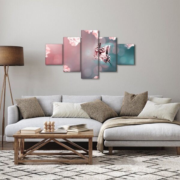 Obraz - Motýl mezi květy (125x70 cm)