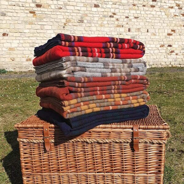 Vlněná deka Tartan Antique Royal Stewart (bez třásní) 200 x 150 cm Tweedmill