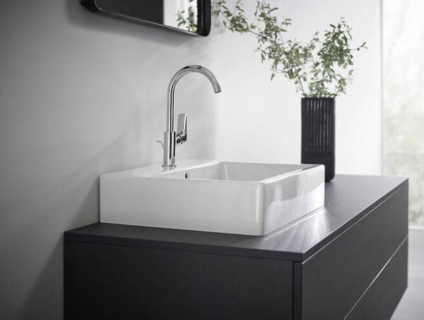 Hansgrohe Logis páková umyvadlová baterie 210 s otočným výtokem a odtokovou soupravou s táhlem, chrom 71130000