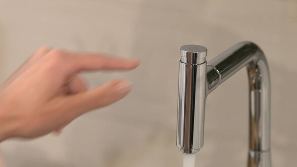 Hansgrohe Talis Select M51 kuchyňská páková baterie 300, vytahovatelný výtok, 1jet, chrom 72821000