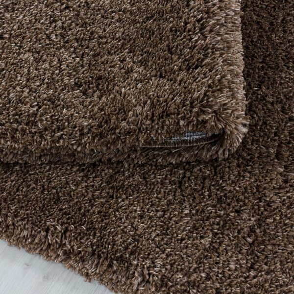 Tmavě hnědý koberec 60x110 cm Fluffy – Ayyildiz Carpets