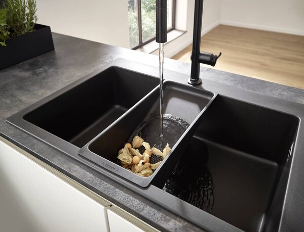 Hansgrohe Talis M54 kuchyňská páková baterie 210, vytahovatelná sprška, 2jet, matná černá 72800670