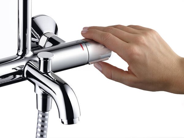 Hansgrohe Vernis Shape Showerpipe 230 1jet s vanovým termostatem, chrom 26284000