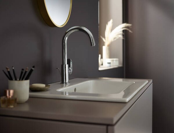 Hansgrohe Vernis Blend Páková umyvadlová baterie s otočným výtokem a odtokovou soupravou s táhlem, chrom 71554000