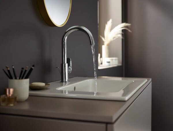 Hansgrohe Vernis Blend Páková umyvadlová baterie s otočným výtokem a odtokovou soupravou s táhlem, chrom 71554000