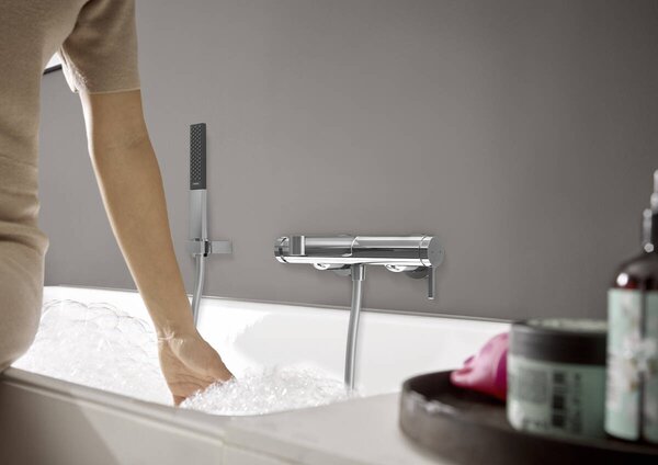 Hansgrohe Finoris Páková vanová baterie na stěnu, chrom 76420000