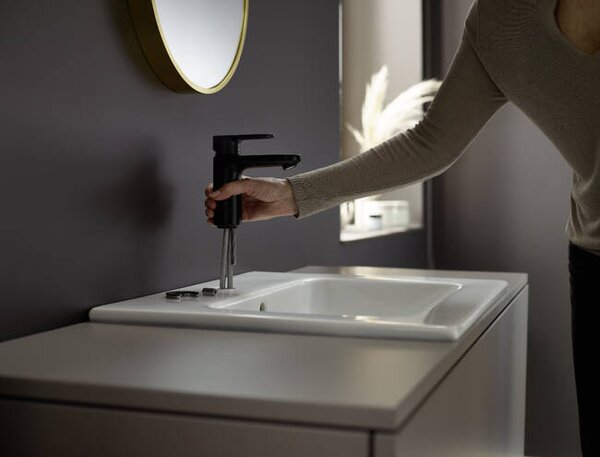 Hansgrohe Vernis Blend Páková umyvadlová baterie 100 bez odtokové soupravy, matná černá 71580670