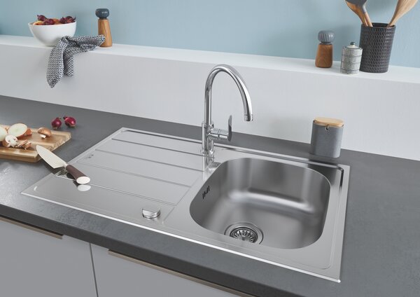 GROHE K200 - Dřez z nerezové oceli s odtokem, nerez ocel, kartáčovaná 31552SD1